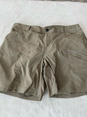 Duluth Trading Co Shorts Womens 14 Khaki Dry on the Fly Cargo Hiking Utility CT